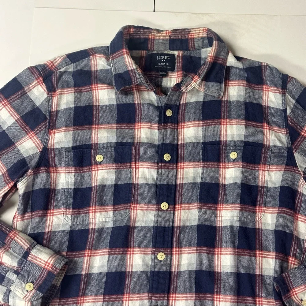 J. Crew Men's Navy and Red Plaid Button Down Flannel Shirt, L